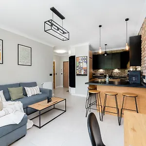 https://malila-premium-apartments-cracow-centre-stanisawa-lema-15.krakowhotelspoland.com